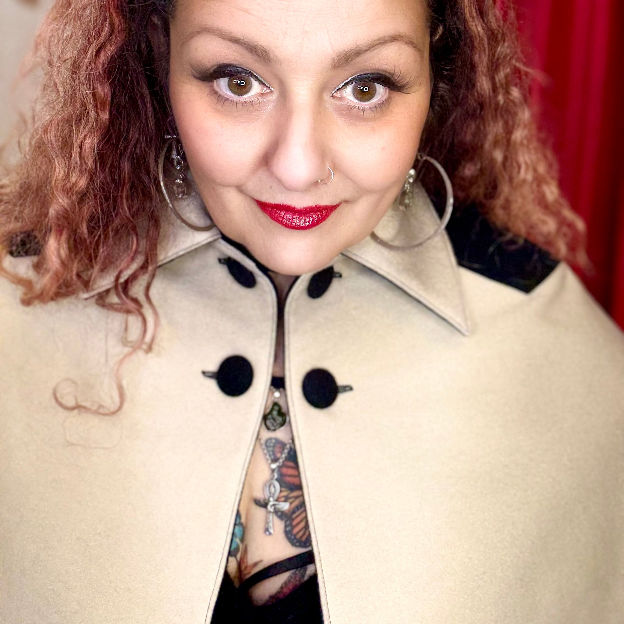 REVERSIBLE WOOL CAPE | Ivory cashmere